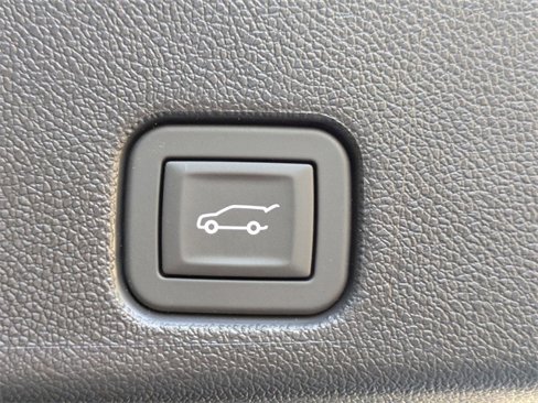 New 2026 Chevrolet Traverse High Country image 34
