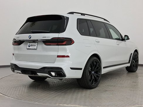 New 2026 BMW X7 xDrive40i w/ M Sport Package image 9