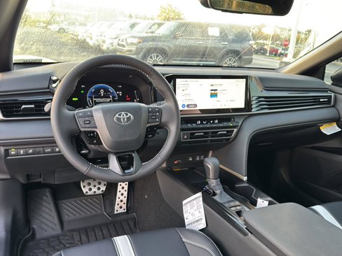 New 2026 Toyota Camry Hybrid image 16