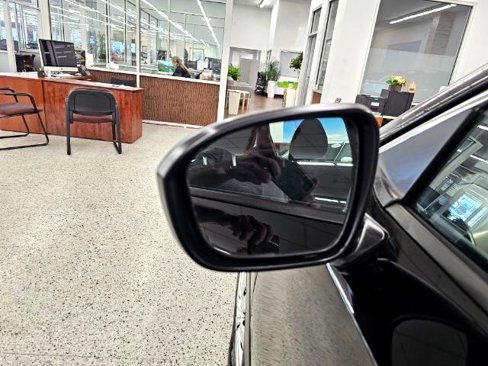 Used 2025 Nissan Kicks S image 32