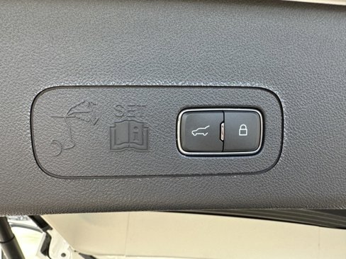 New 2025 Lincoln Aviator Reserve w/ Luxury Package image 32