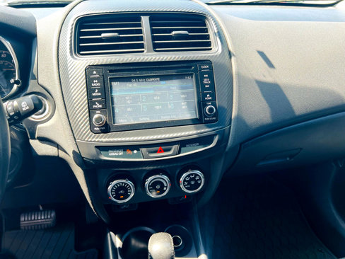 Used 2017 Mitsubishi Outlander Sport SE image 21