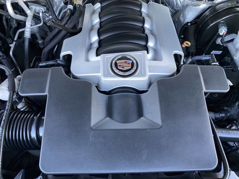 Used 2015 Cadillac Escalade ESV Luxury image 31