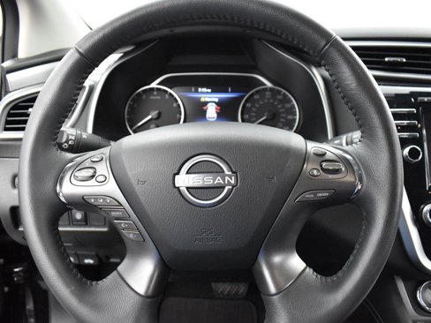 Used 2024 Nissan Murano SV w/ SV Midnight Edition Package image 16