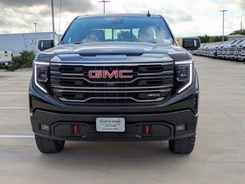 Used 2024 GMC Sierra 1500 AT4 w/ Technology Package image 8