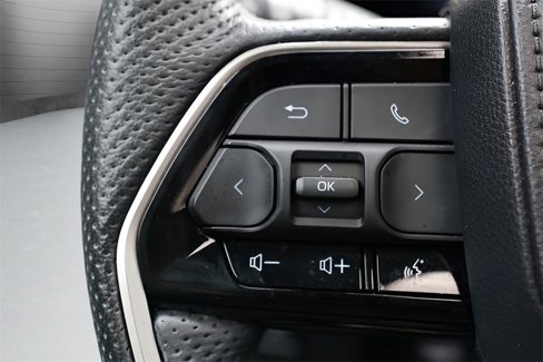 Used 2023 Toyota Sequoia SR5 w/ SR5 Premium Package image 33