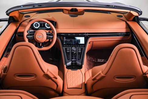 New 2025 Aston Martin DB12 Convertible image 21