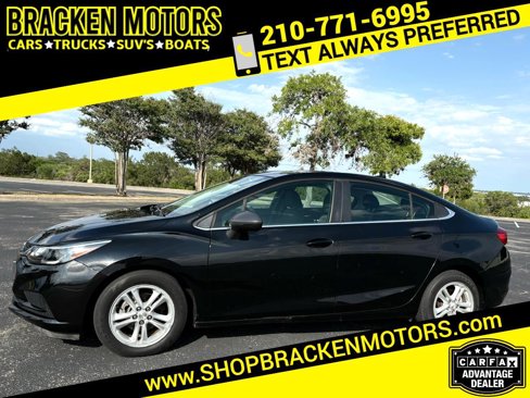 Used 2018 Chevrolet Cruze LT image 1
