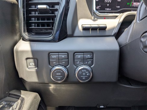 Used 2025 GMC Sierra 1500 AT4 w/ AT4 Premium Package image 21