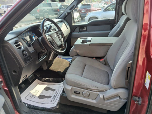Used 2014 Ford F150 XLT w/ XLT Chrome Package image 12