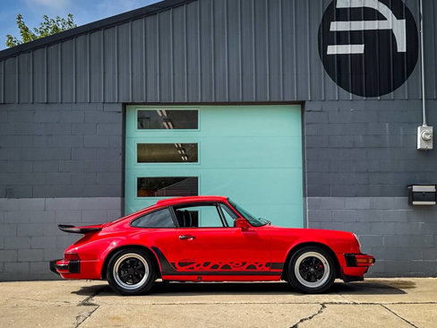 Used 1987 Porsche 911 Carrera image 12