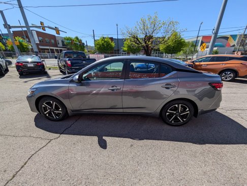 Used 2024 Nissan Sentra SV image 9