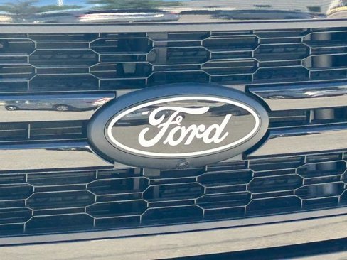 Used 2024 Ford F150 Lariat image 10