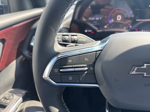 New 2026 Chevrolet Traverse Z71 w/ Driver Confidence Package image 35