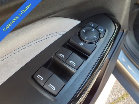 Used 2025 Chevrolet Trax LT image 15