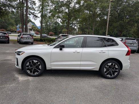 New 2026 Volvo XC60 B5 Plus w/ Protection Package Premier image 7