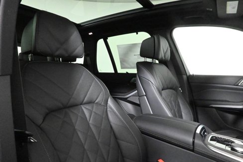 New 2026 BMW X5 xDrive40i w/ M Sport Package image 35