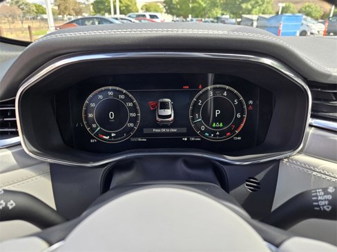 New 2026 Jaguar F-PACE R-Dynamic S image 15