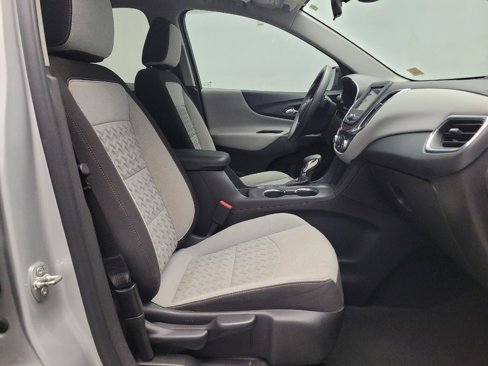 Used 2022 Chevrolet Equinox LS w/ LS Convenience Package image 21