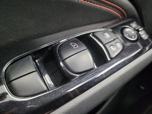 Used 2023 Nissan Altima 2.5 SR image 27