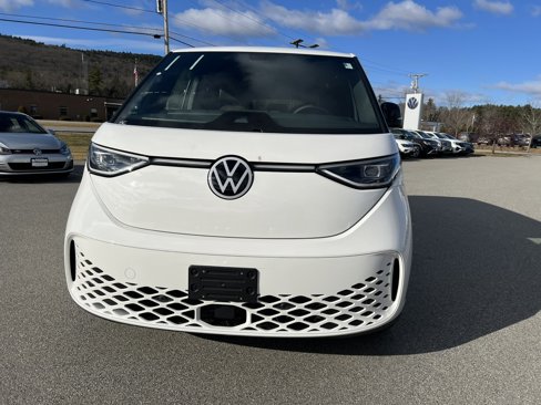 New 2025 Volkswagen ID. Buzz Pro S image 8