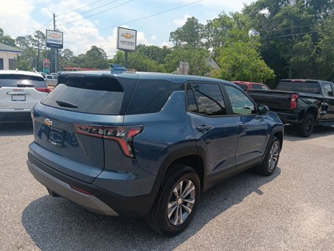 New 2026 Chevrolet Equinox LT w/ Convenience Package II image 11