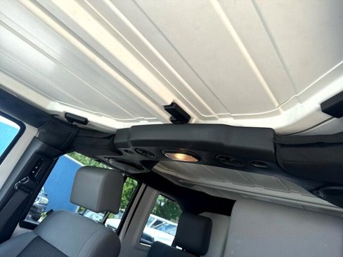 Used 2009 Jeep Wrangler Unlimited X image 16