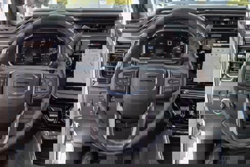 New 2026 GMC Sierra 3500 Denali Ultimate image 17