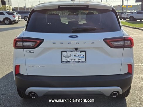 New 2026 Ford Escape Active image 9