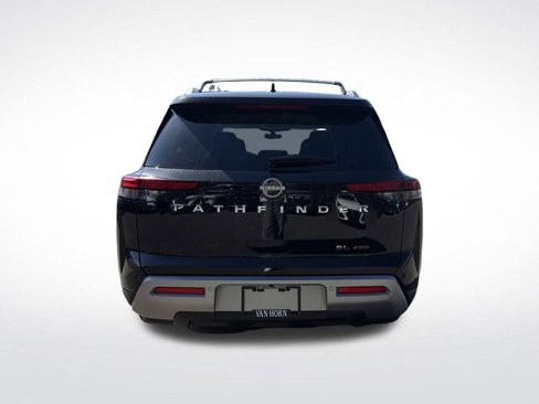 New 2025 Nissan Pathfinder SL image 14
