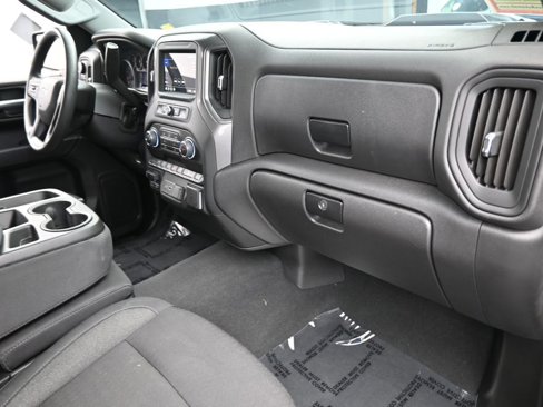 Used 2025 Chevrolet Silverado 1500 Custom Trail Boss w/ LPO, Dark Essentials Package image 45