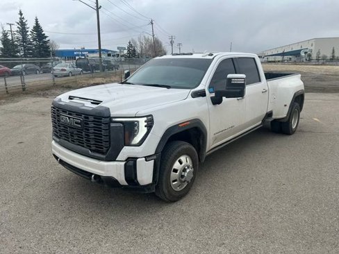 Used 2024 GMC Sierra 3500 Denali Ultimate image 1