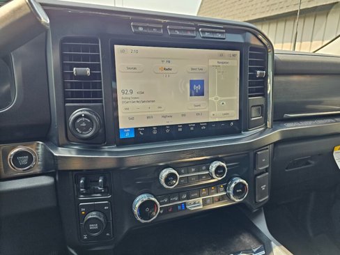 Used 2023 Ford F350 Lariat w/ Lariat Ultimate Package image 28