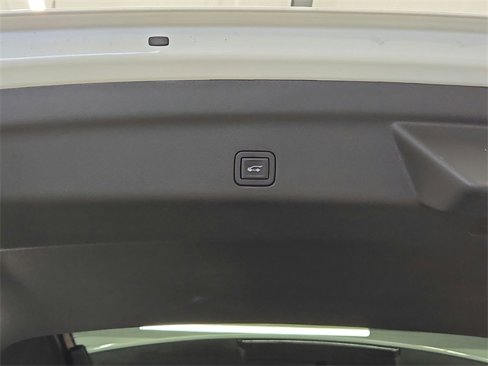Used 2024 GMC Yukon Denali Ultimate image 36