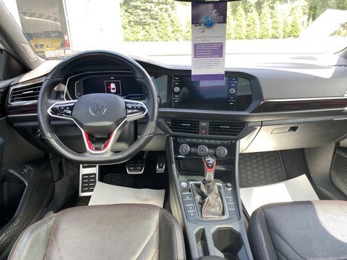 Used 2022 Volkswagen Jetta GLI Autobahn image 8