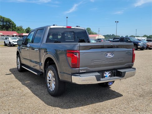 New 2025 Ford F150 XLT w/ Equipment Group 302A MID image 7