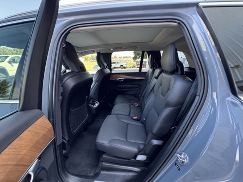 Used 2023 Volvo XC90 B6 Plus w/ Protection Package image 23