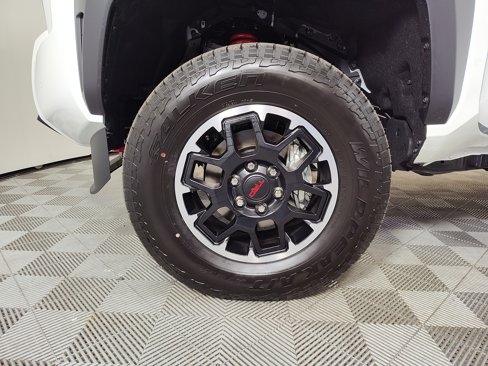 New 2025 Toyota Tacoma TRD Off-Road image 22