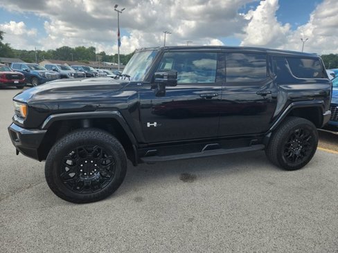 New 2026 GMC Hummer EV SUV image 3