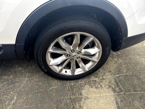 Used 2013 Ford Explorer Limited image 7
