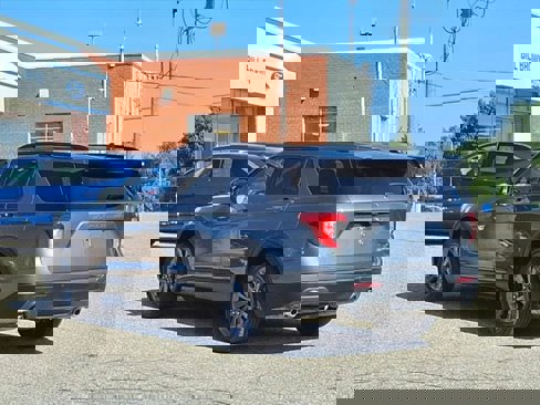 Certified 2023 Ford Explorer XLT w/ Equipment Group 202A image 2