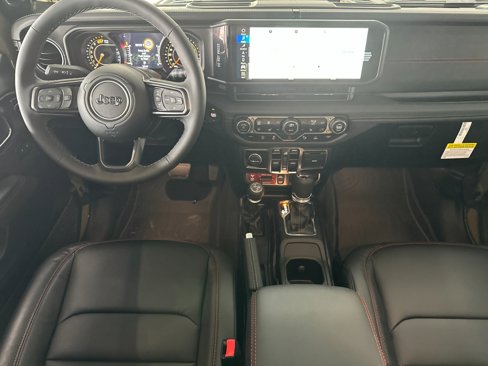 New 2025 Jeep Wrangler Unlimited Rubicon image 13