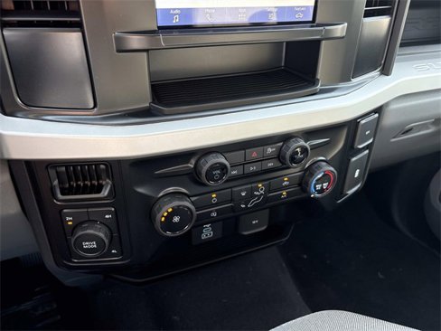 New 2026 Ford F250 XL image 28