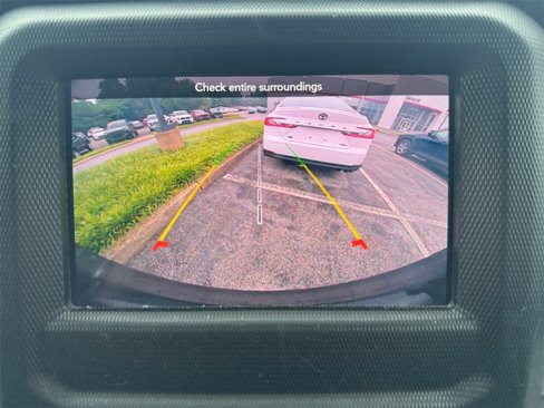 Used 2021 Jeep Wrangler Unlimited Sahara image 24