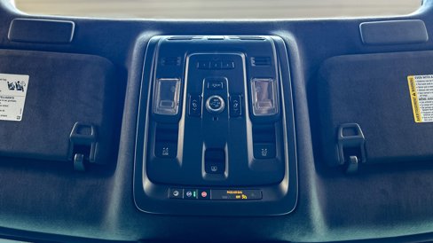 Used 2024 Cadillac Escalade V w/ LPO, ONYX Package image 29