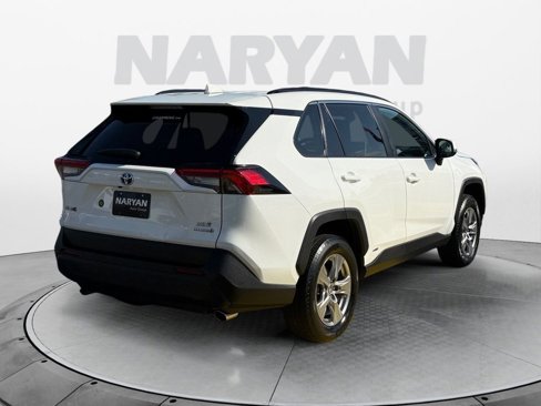 Used 2024 Toyota RAV4 XLE image 8