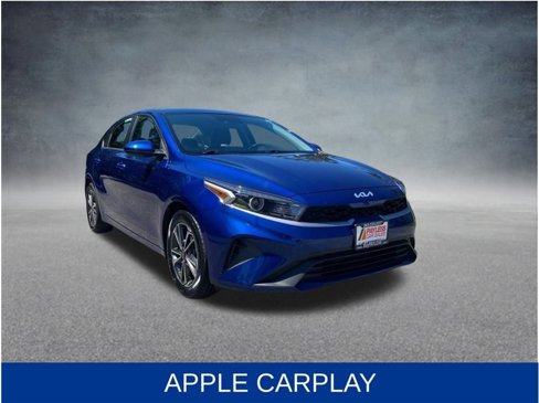 Used 2023 Kia Forte LXS image 4