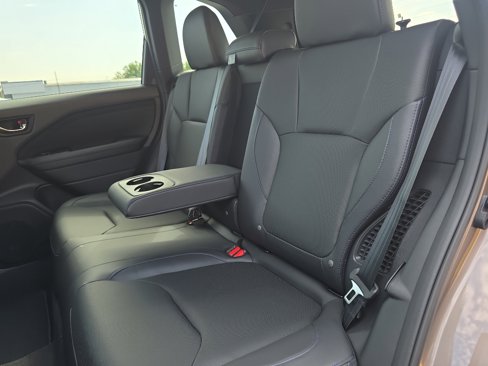 New 2025 Subaru Forester Limited image 33