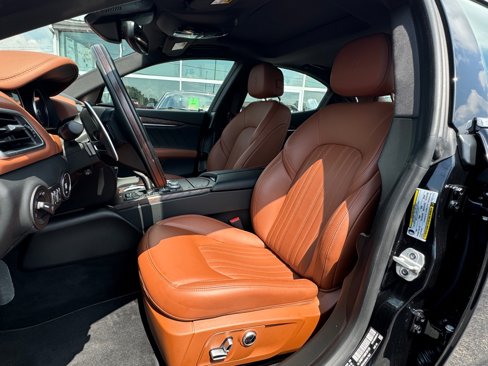 Used 2022 Maserati Ghibli Modena Q4 image 2