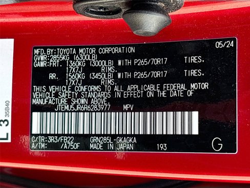 Used 2024 Toyota 4Runner SR5 image 36
